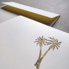 多目的に使えるシックなハワイアンカード