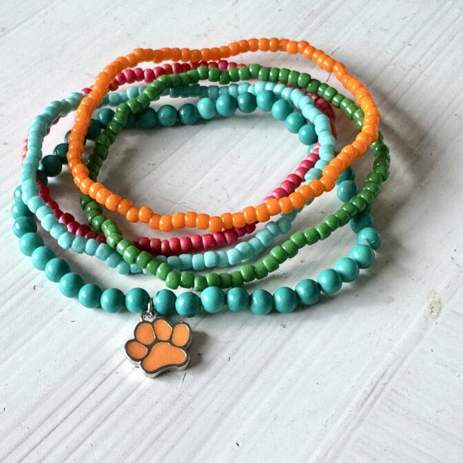 ビーズのアクセサリー