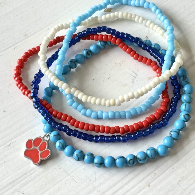 ビーズブレスレット