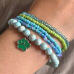 ビーズブレスレット