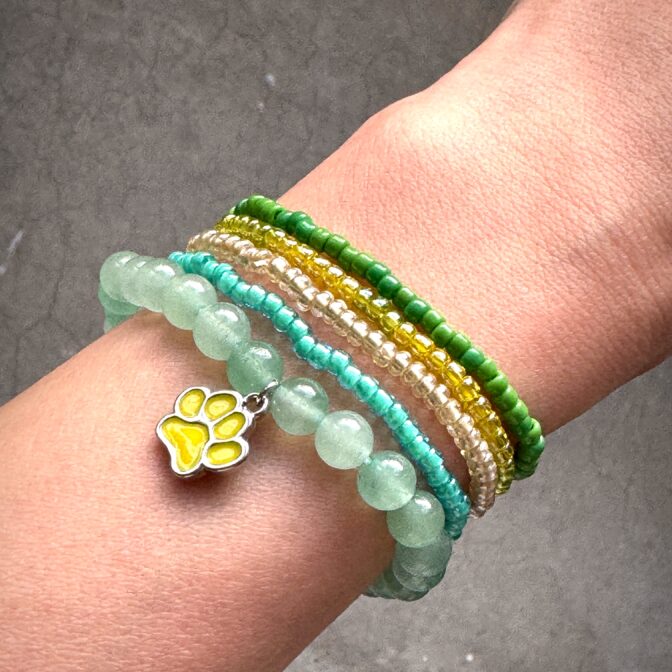 ビーズブレスレット